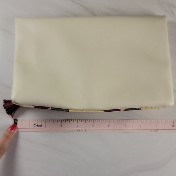 Rachael Pally fold over clutch - Picture 2 of 6